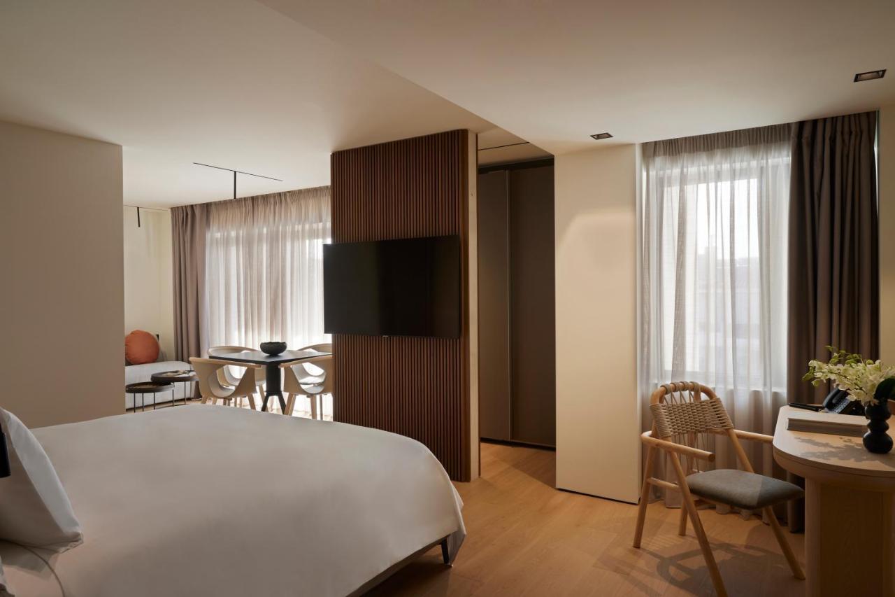 Dusit Suites Hotel Athens Exterior photo