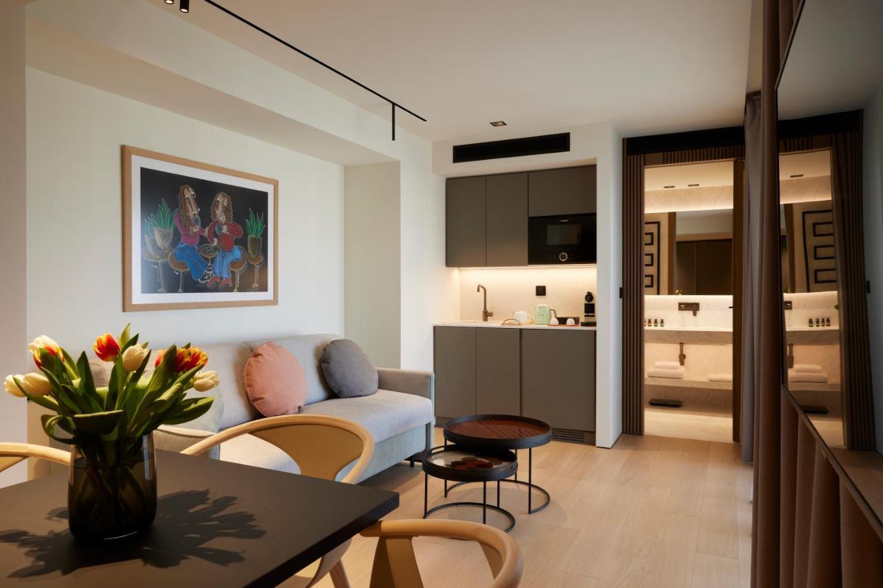 Dusit Suites Hotel Athens Exterior photo