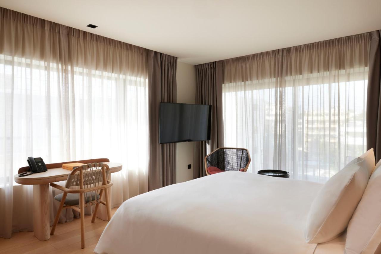Dusit Suites Hotel Athens Exterior photo
