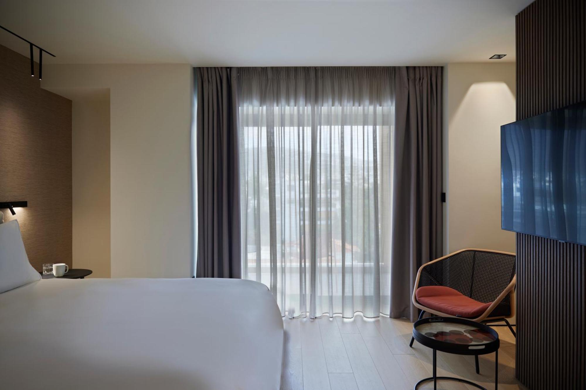 Dusit Suites Hotel Athens Exterior photo