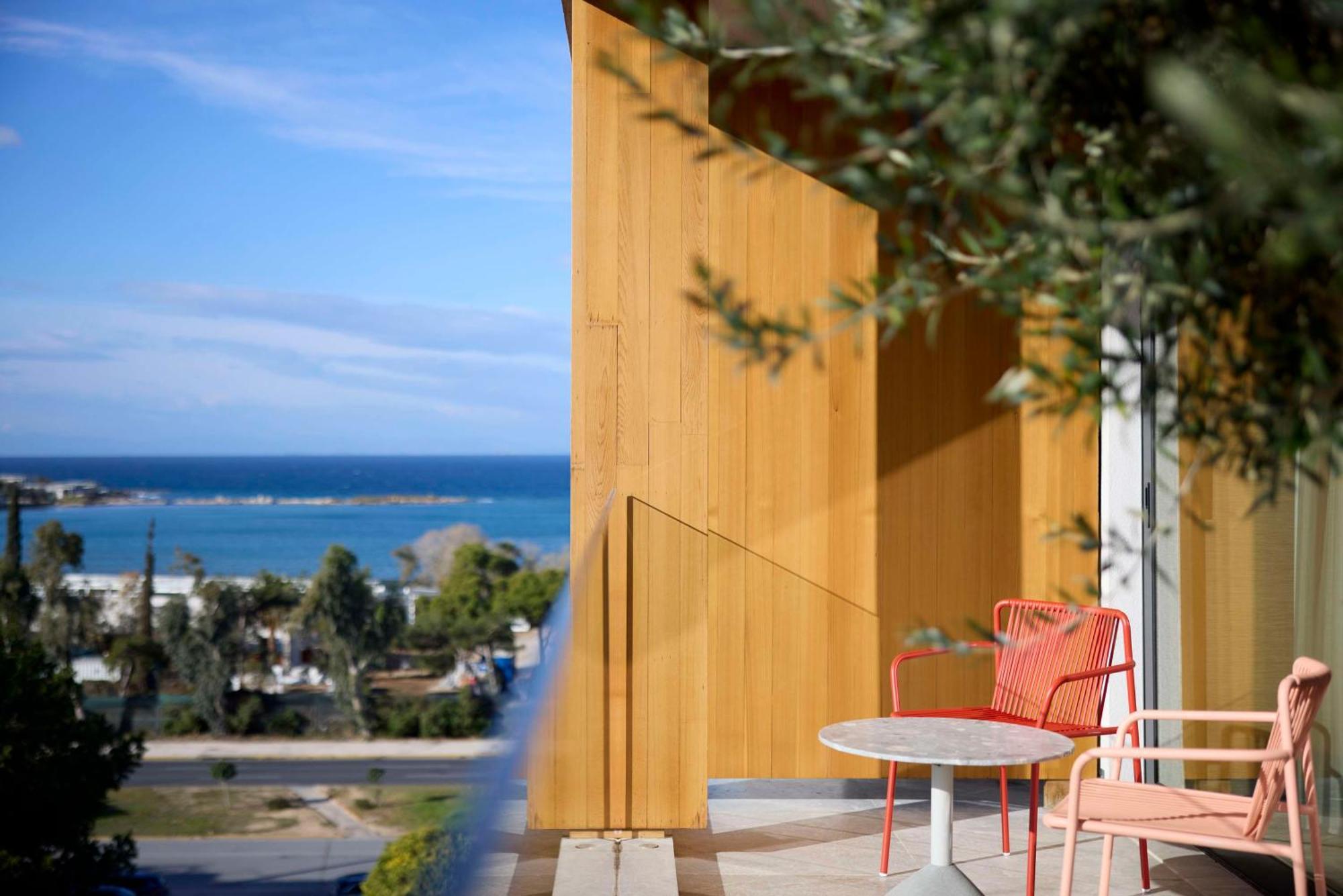 Dusit Suites Hotel Athens Exterior photo