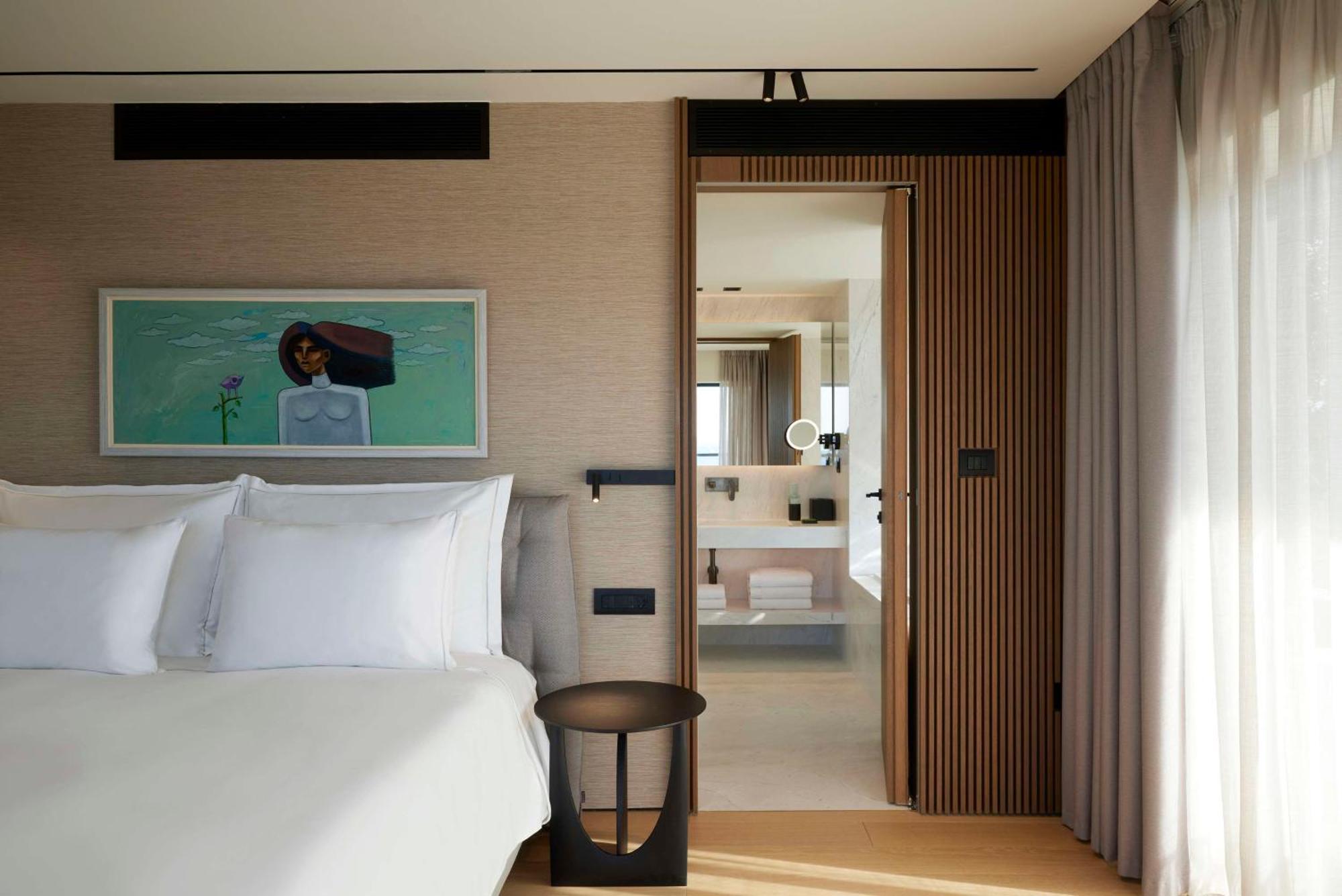 Dusit Suites Hotel Athens Exterior photo